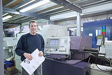 《王者荣耀》又涉嫌抄袭 雅典娜新皮肤借鉴《守望先锋》